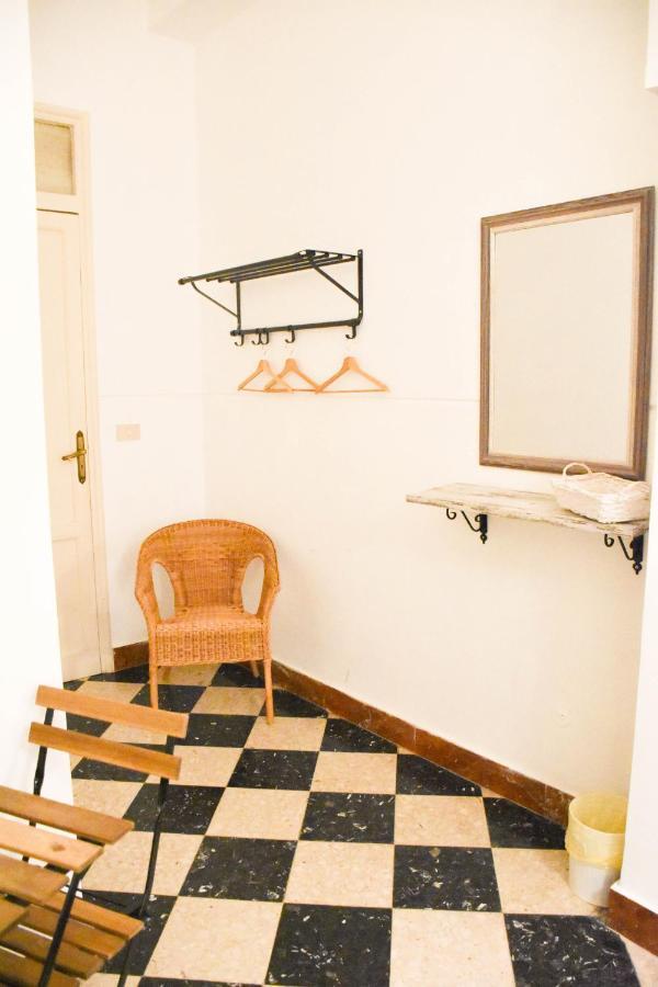 Casa Jolanda B&B Palermo Esterno foto