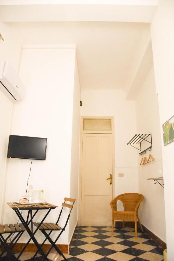 Casa Jolanda B&B Palermo Esterno foto