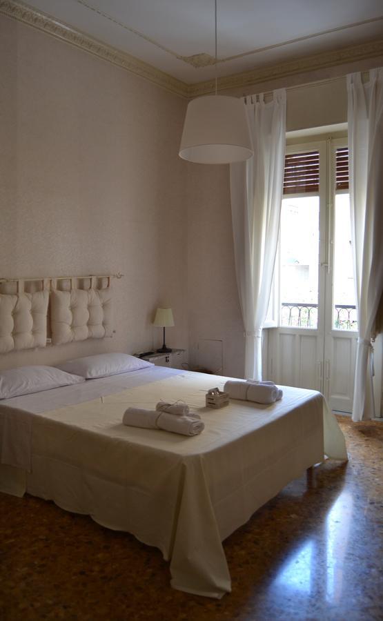Casa Jolanda B&B Palermo Esterno foto