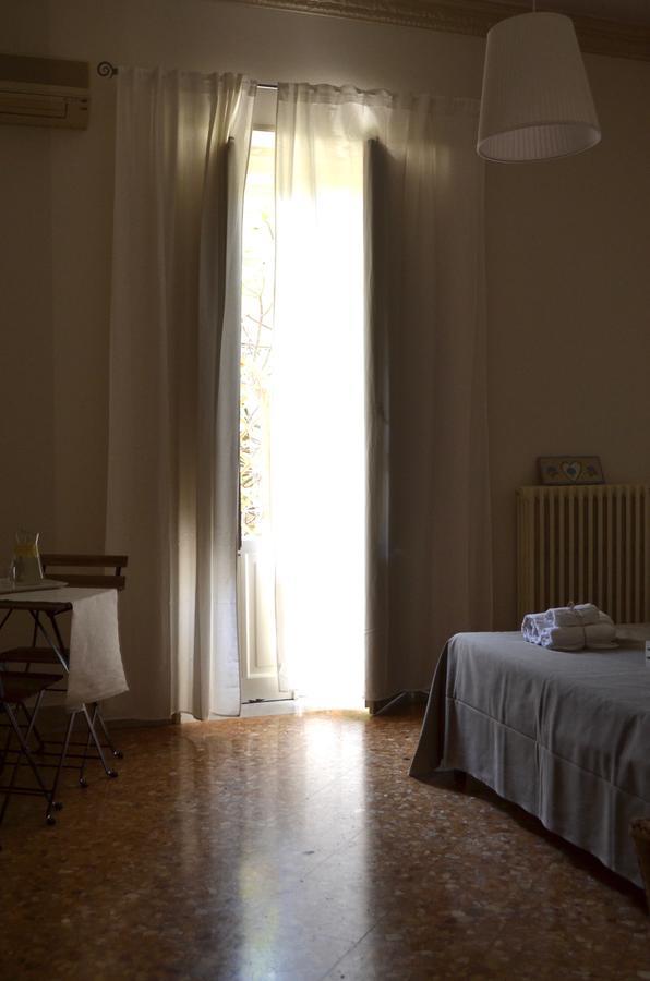 Casa Jolanda B&B Palermo Esterno foto